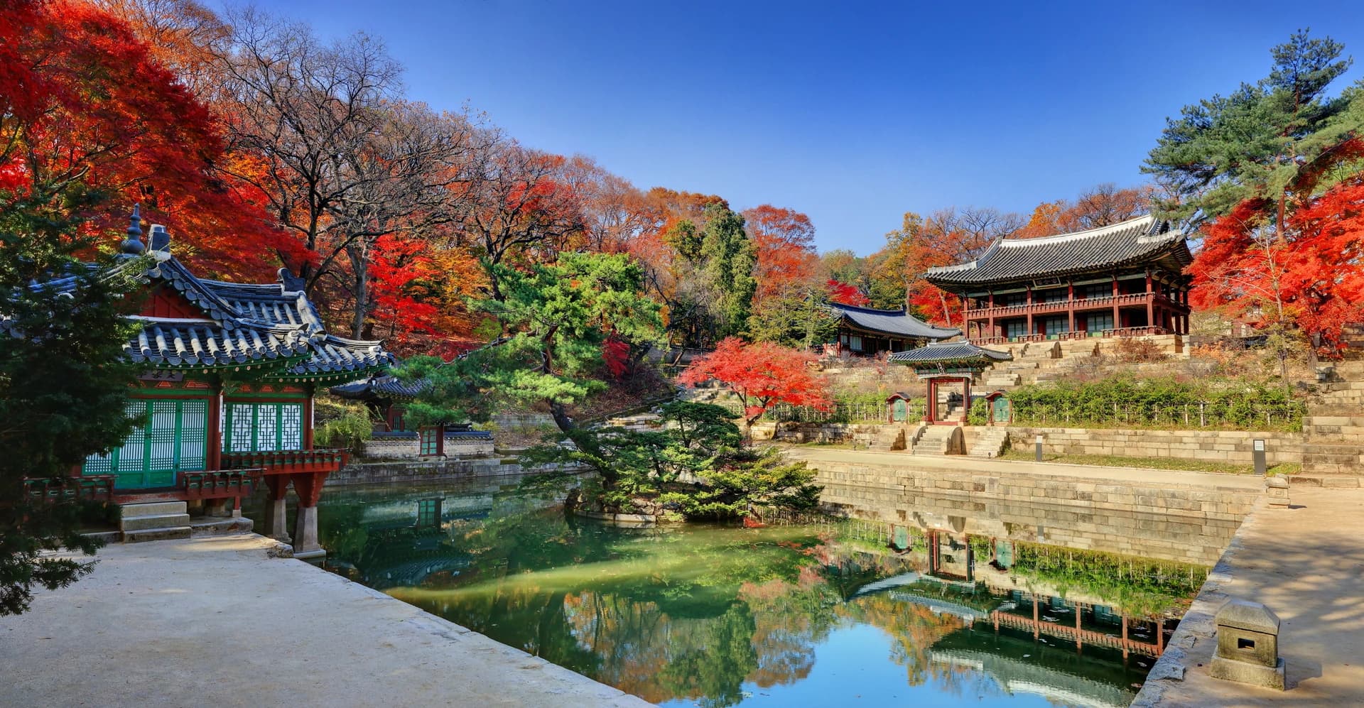 昌慶宮 朱合楼 芙蓉池の全景
